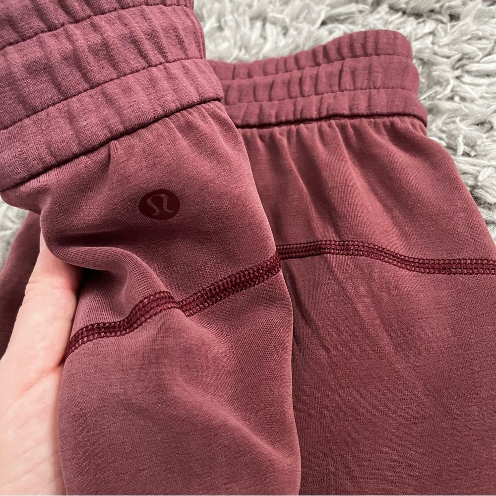 Lululemon Brushed Softstreme Split-Hem High-Rise Pant Red Merlot size 6 - Picture 2 of 4